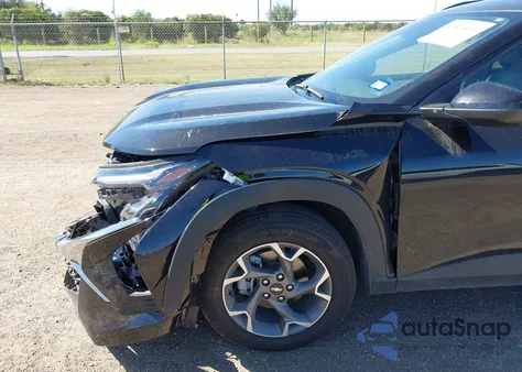 2025 Chevrolet Trax Fwd Lt from USA, damaged, VIN KL77LHEP1SC192697